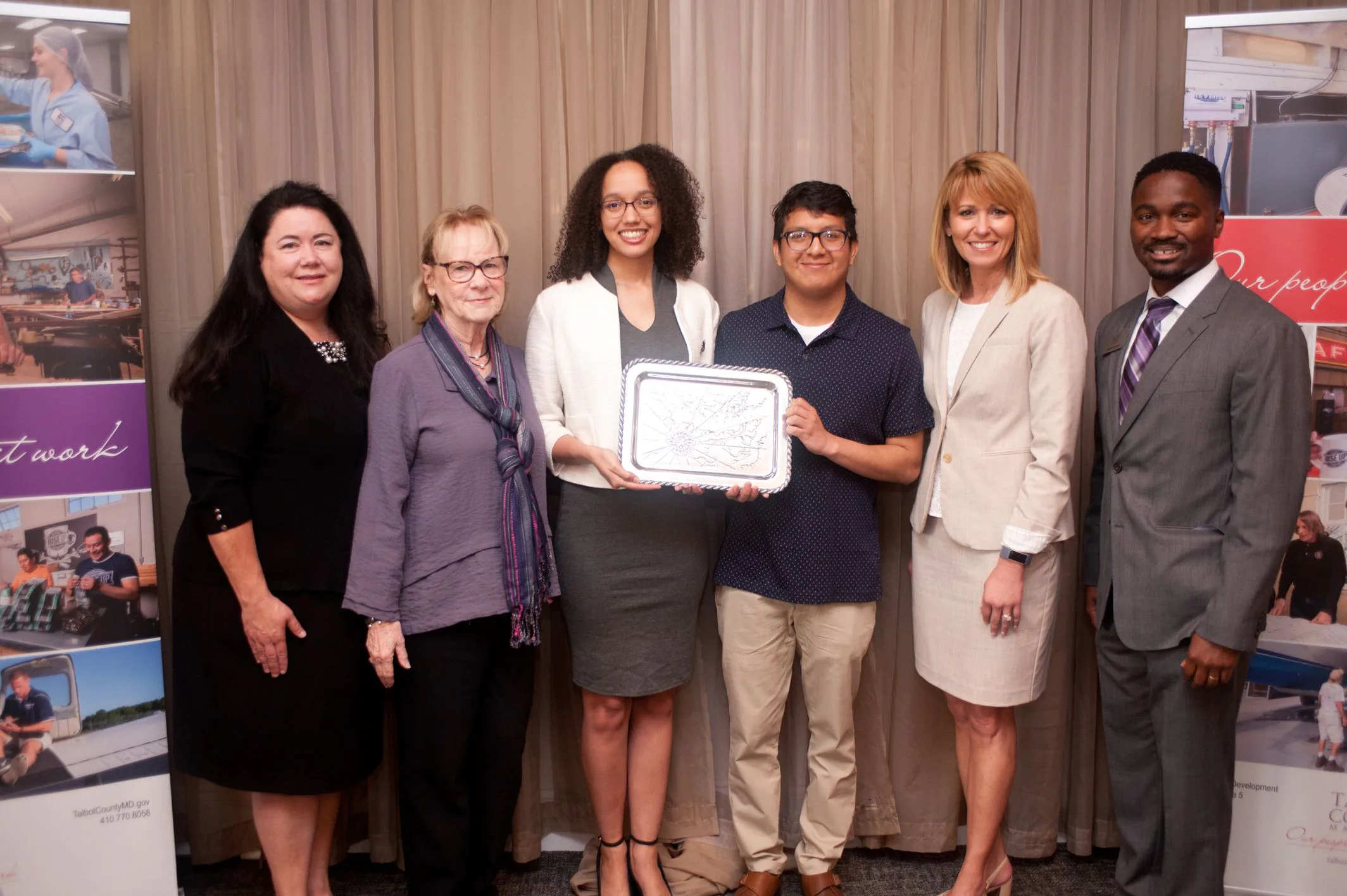 Talbot Mentors staff with award